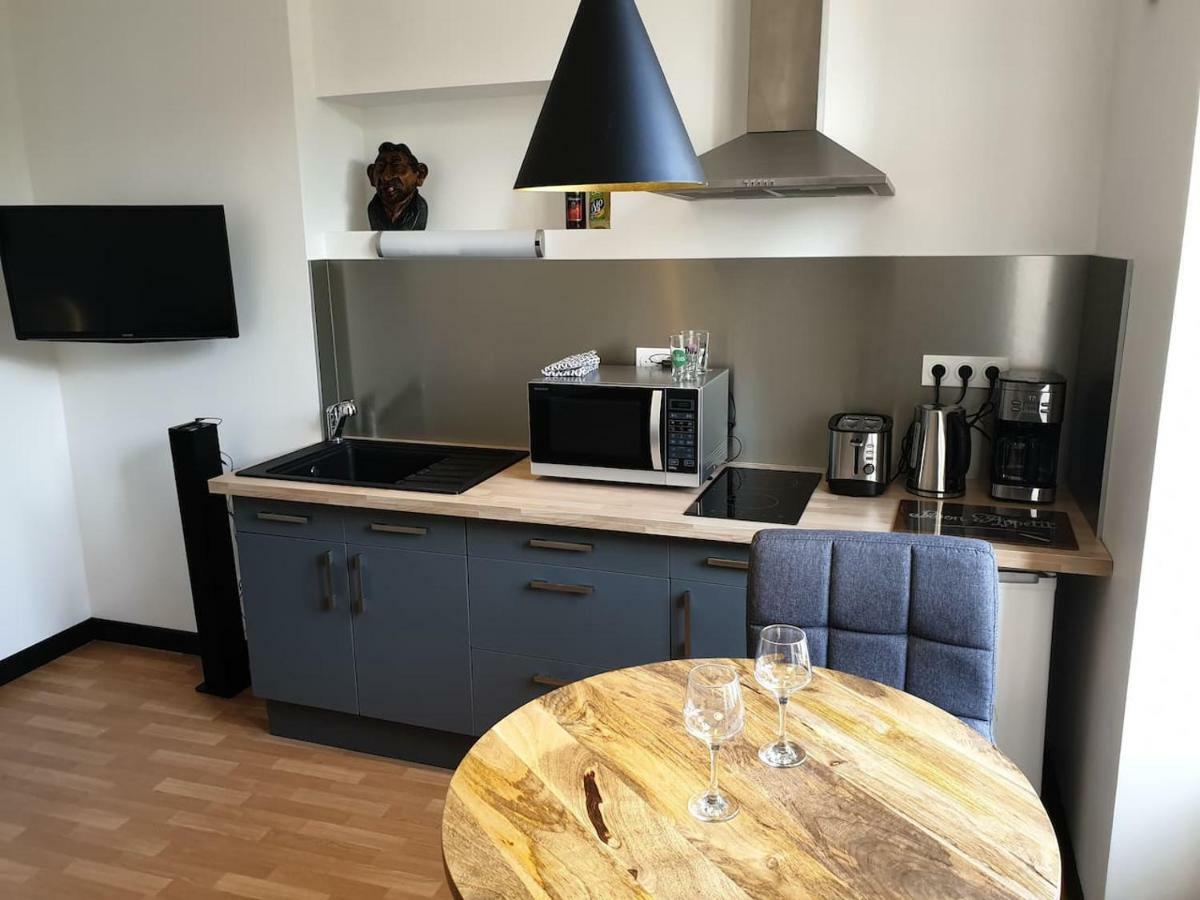 L'Appart'Hotel Vous Accueille Au Coeur De Chaumont Chaumont  Luaran gambar