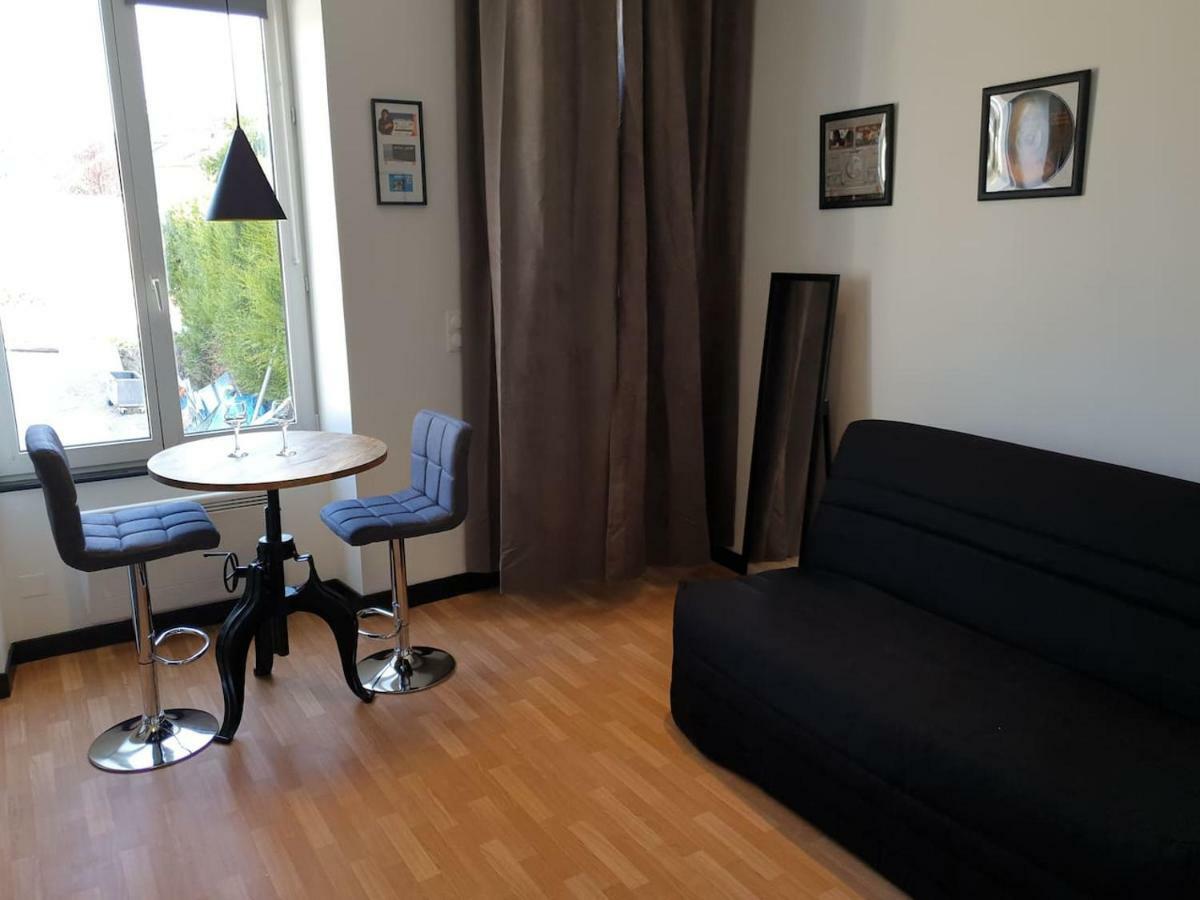 L'Appart'Hotel Vous Accueille Au Coeur De Chaumont Chaumont  Luaran gambar